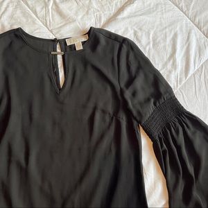 Micheal Korda dress top